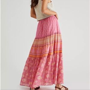 Spell utopia set!!! Skirt, crop, blouse!!